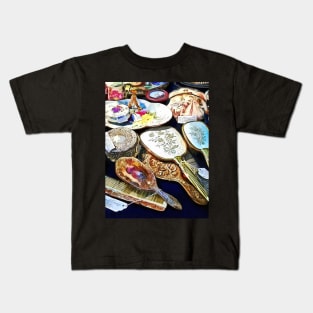 Americana - Comb Brush and Mirror Sets Kids T-Shirt